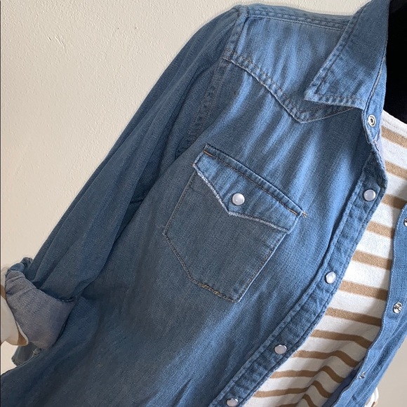 NWOT Western Button Down { Jean } - Picture 6 of 8